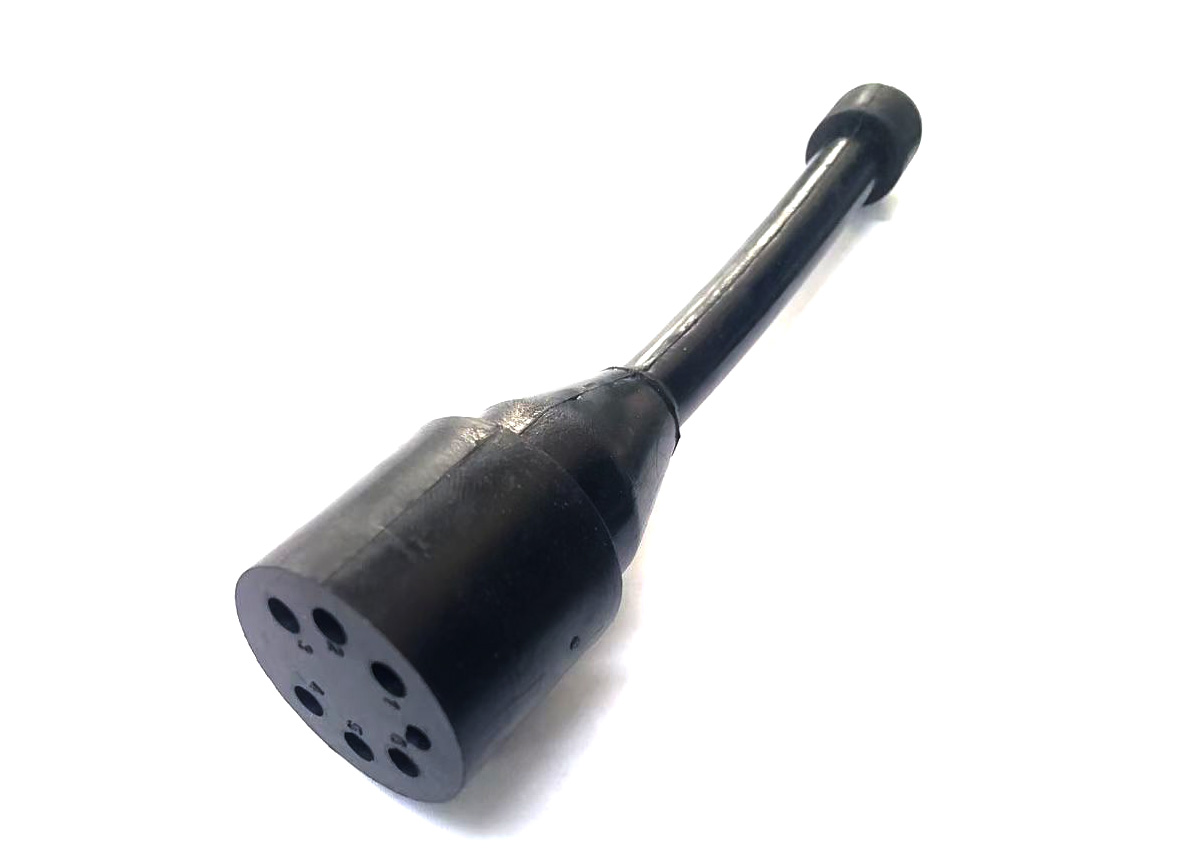 31型标准圆6芯堵头